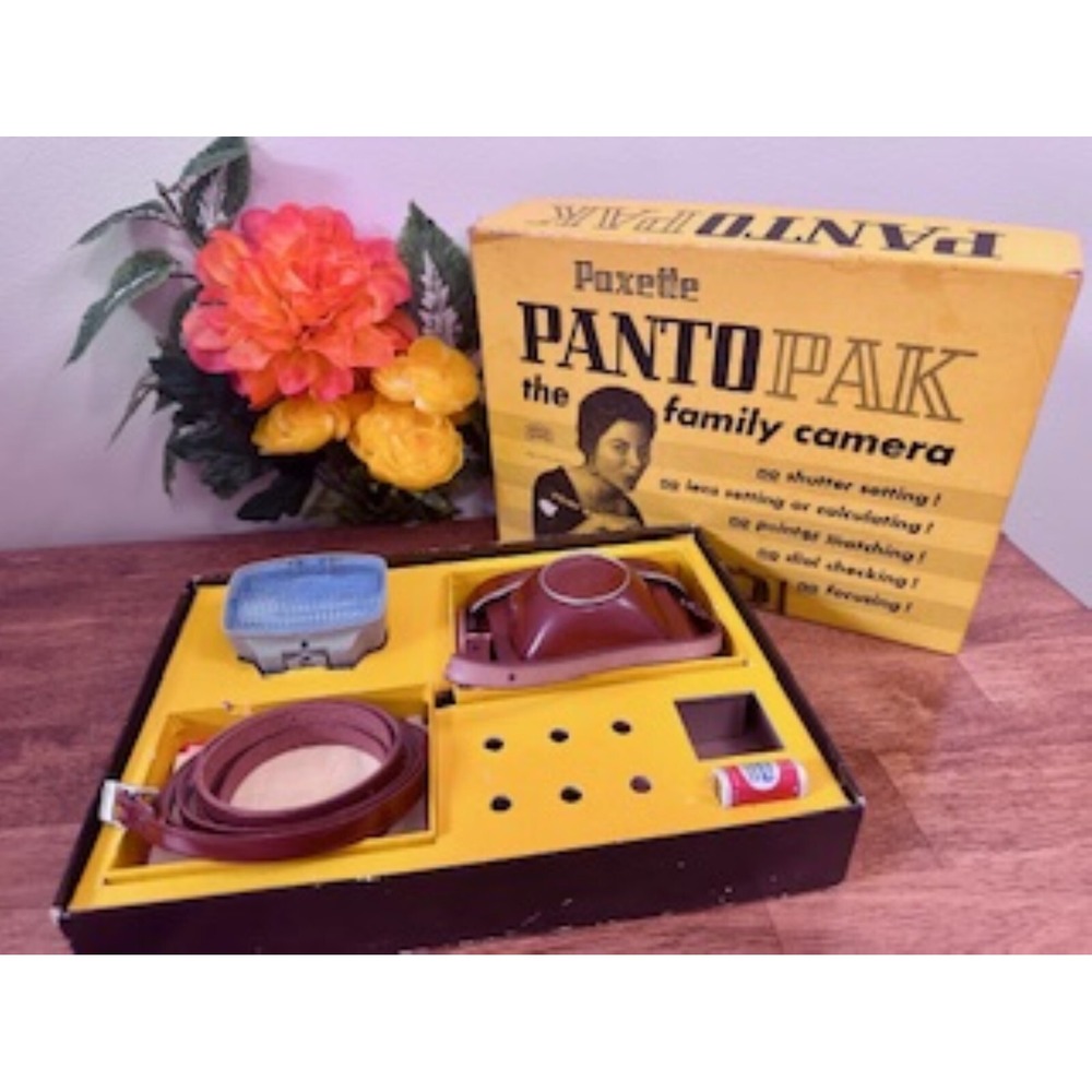 1959 Braun Paxette Panto 35mm Camera Kit  Ennagon Lens Leather Case Flash Box‎